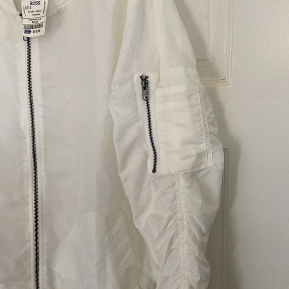 NWT Men's Lightweight Bomber Style Jacket with Sleeve Detail size S small - Picture 3 of 5